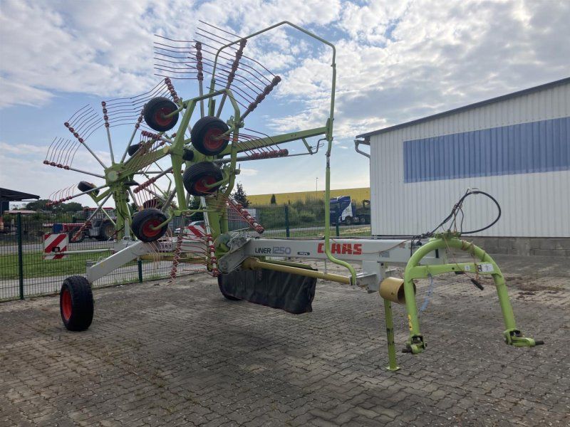 Claas Liner 1250 Profil