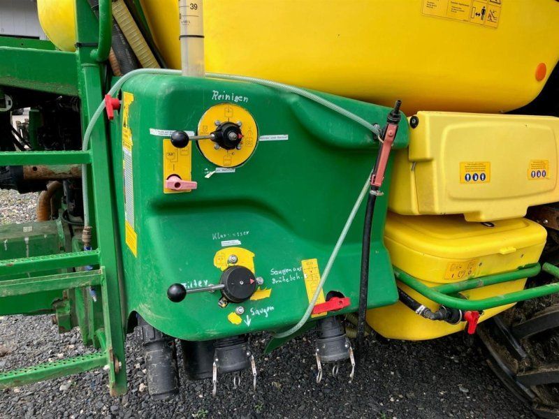 John Deere JD 740i