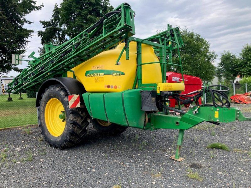 John Deere JD 740i