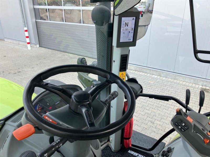 Claas Arion 610 HexashiftS