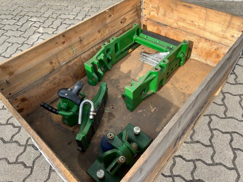 John Deere 3-in-1 Anhängebock 390 mm K80 & automatische AHK