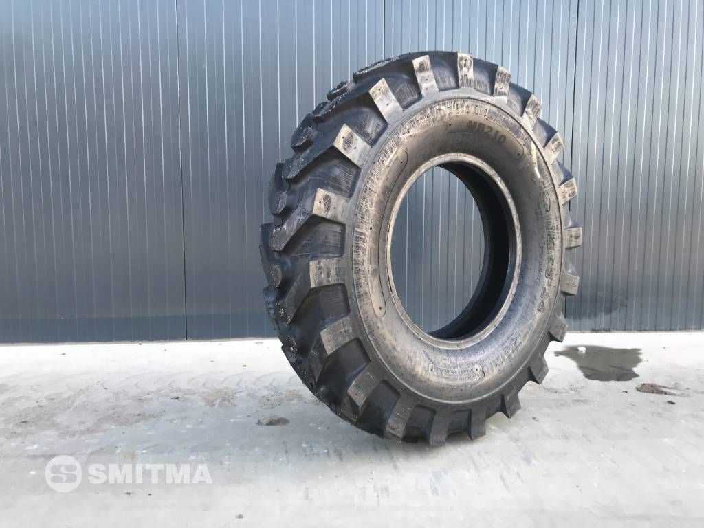 Magna 1400 x 24