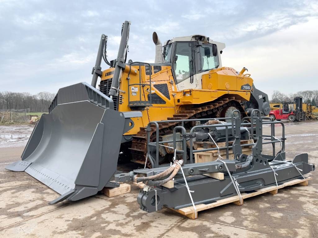 Liebherr PR766 05 Gen 8 - NEW! 149 Hours! - CAT D9