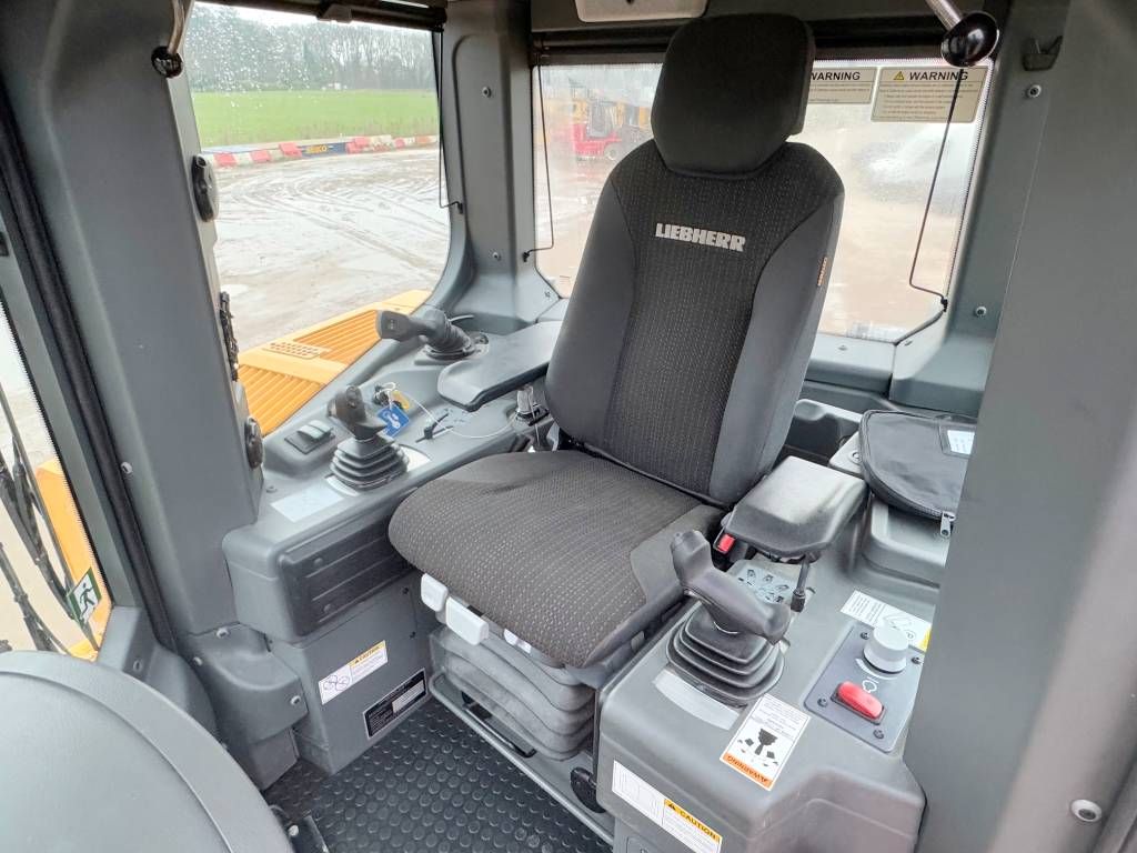 Liebherr PR766 05 Gen 8 - NEW! 149 Hours! - CAT D9