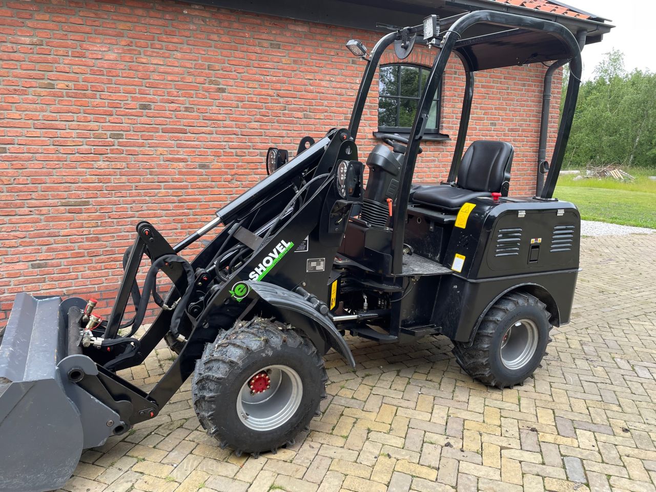 E-shovel 906E