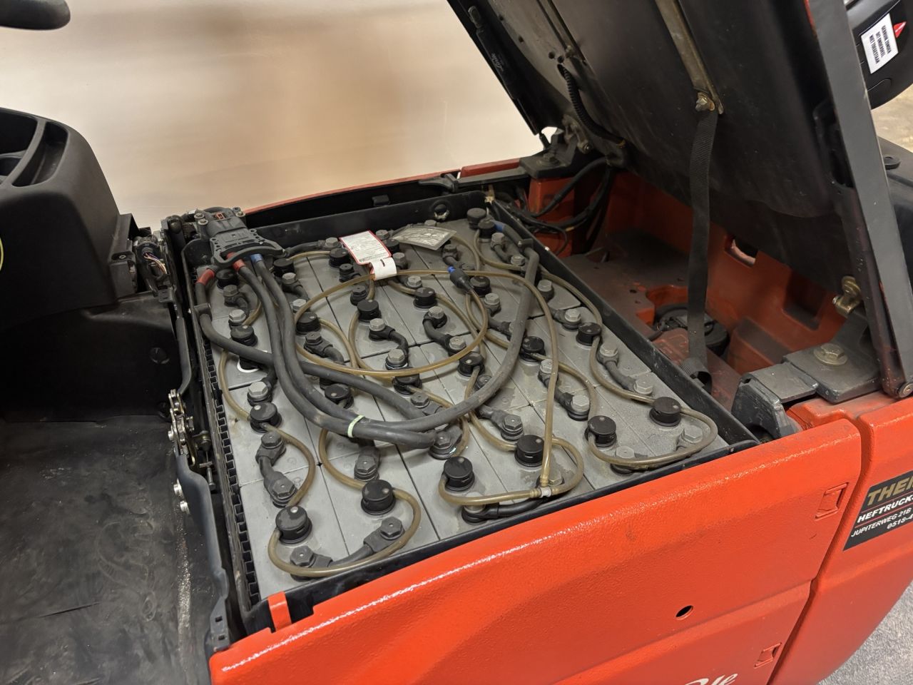 Linde E18-01