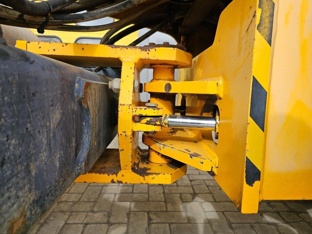 JCB Vibromax VM75D WE1629