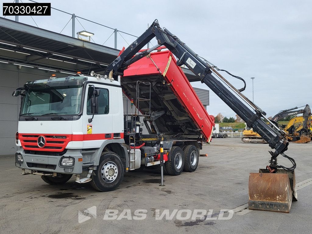 Mercedes Actros 3341 6X4 HIAB 144 B-3 HIDUO Kran Crane 10m3 3-way tipper Steel suspension Euro 5