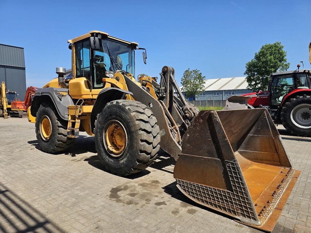 Volvo L120H WE1722