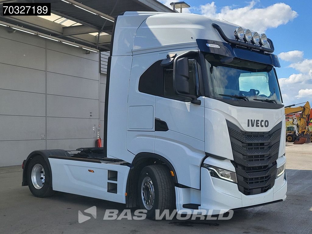 Iveco S-Way 530 4X2 Retarder ACC Navi Standklima Alcoa's