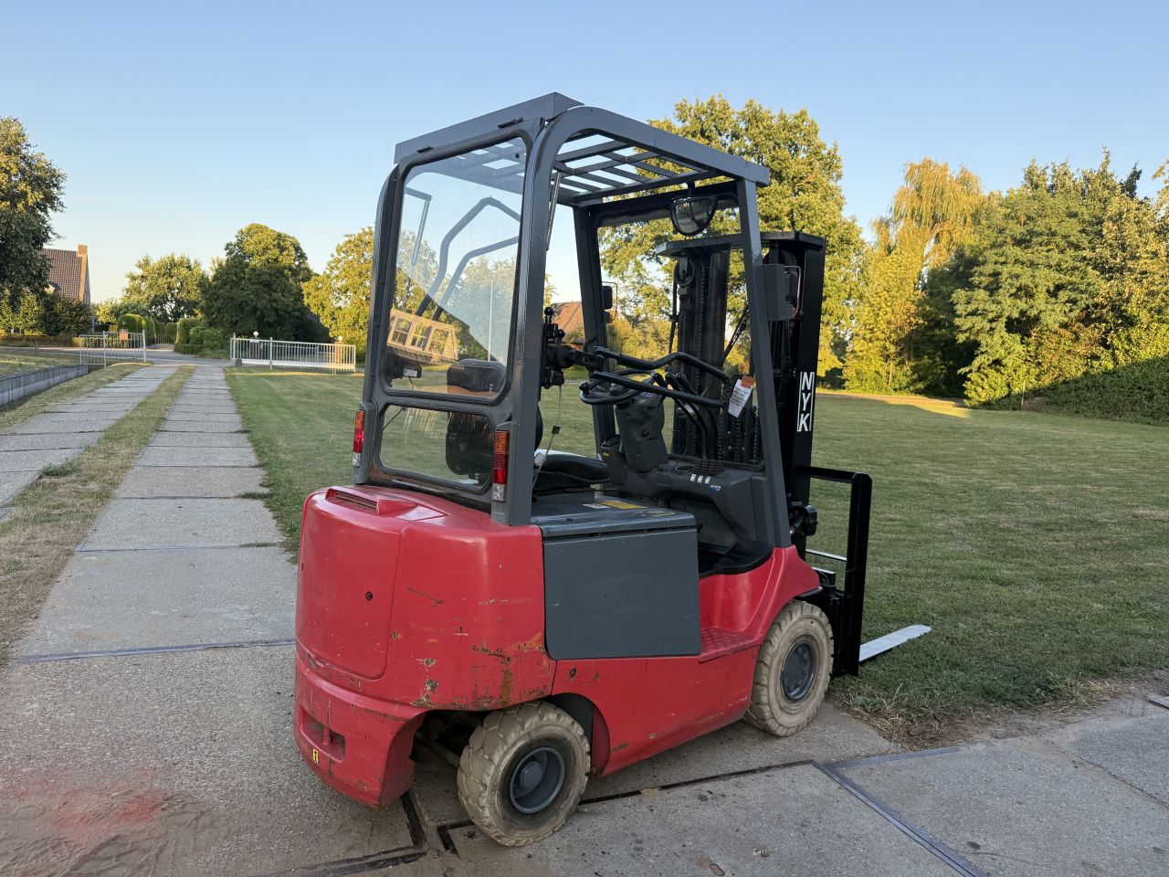 Nyk 2500KG elektrisch 470cm freelift Sideshift 2200uur BJ2010