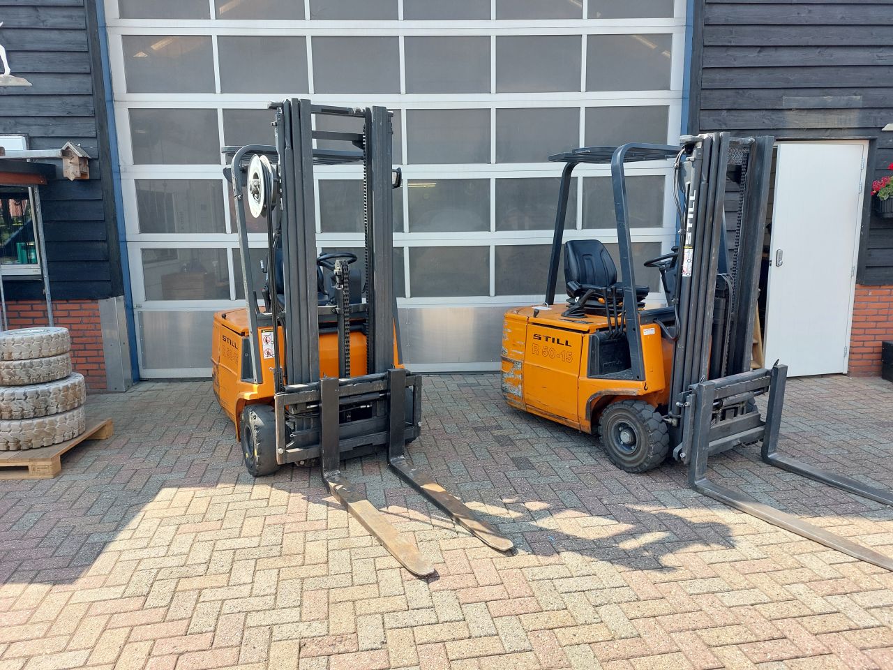 2x still R50-15 triplex sideshift