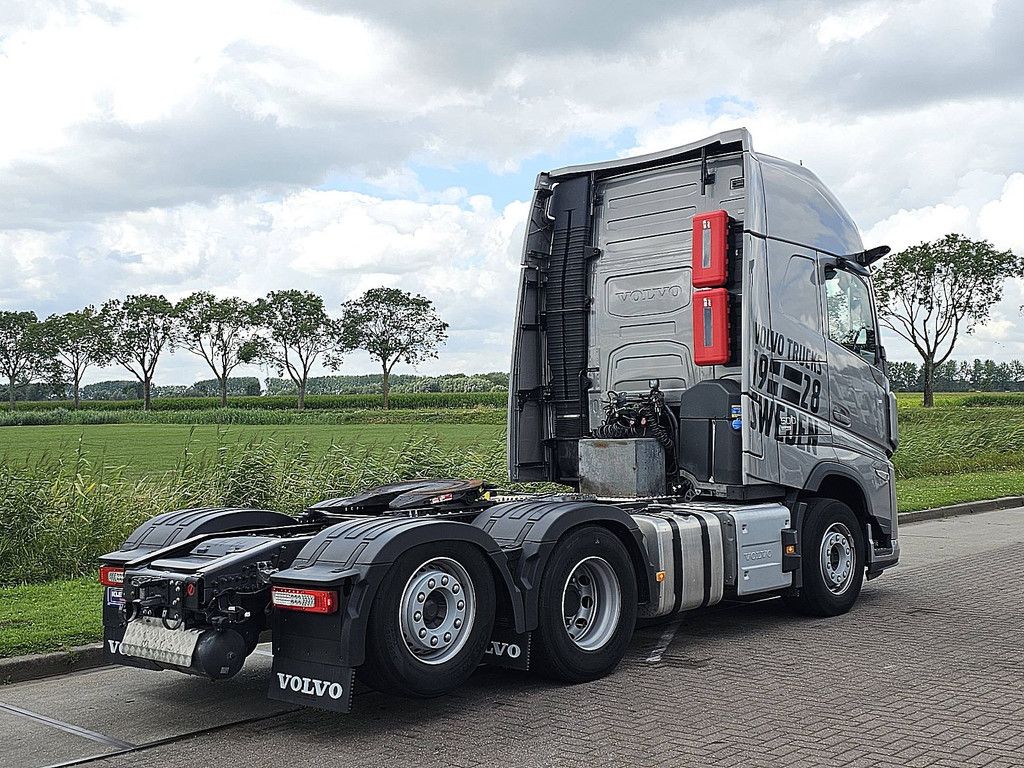 VOLVO FH 500 aero 6x2 boogie