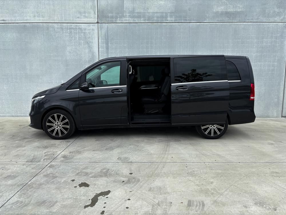 2023 Mercedes-Benz V250D AMG-Line Transporter