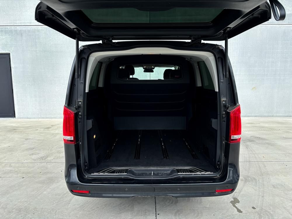 2023 Mercedes-Benz V250D AMG-Line Transporter
