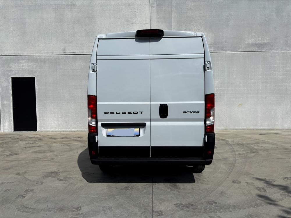 2026 Peugeot Boxer Van