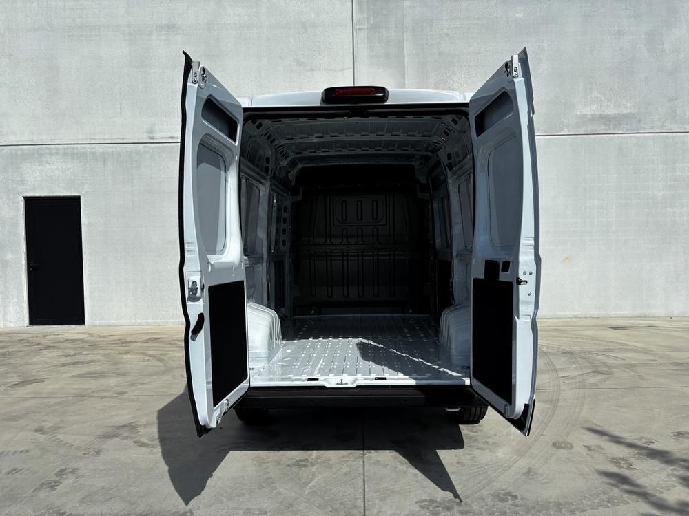 2026 Peugeot Boxer Van