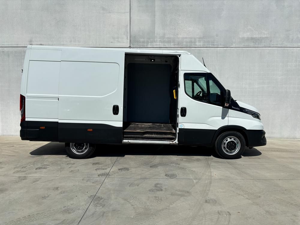 2025 Iveco Daily 35S18HA8 Van
