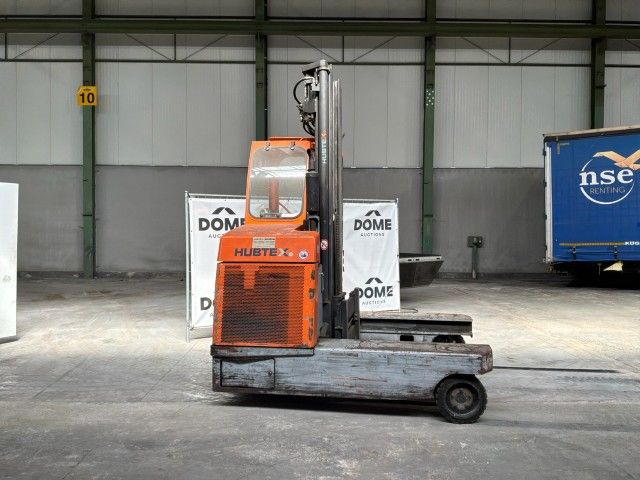 2014 Hubtex DQ 30-D Four-Way Side Loader