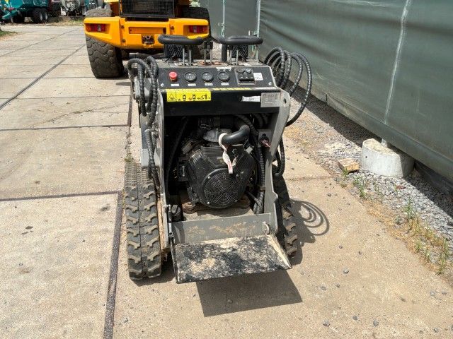 2023 AGT JT8 Skid Steer Loader