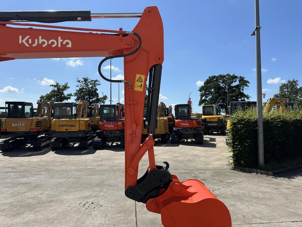2012 Kubota KX155-3SZ Midi Excavator