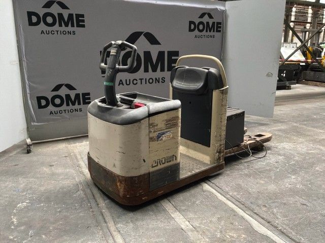 2002 Crown GPC2020 Electric Pallet Truck
