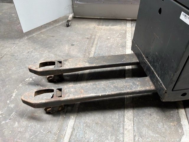 1999 Fenwick-Linde N20 Electric Pallet Truck