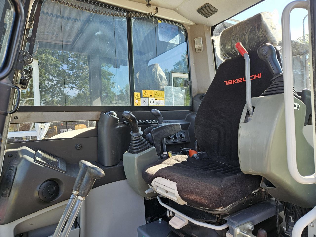 Takeuchi TB290-2 Stage v