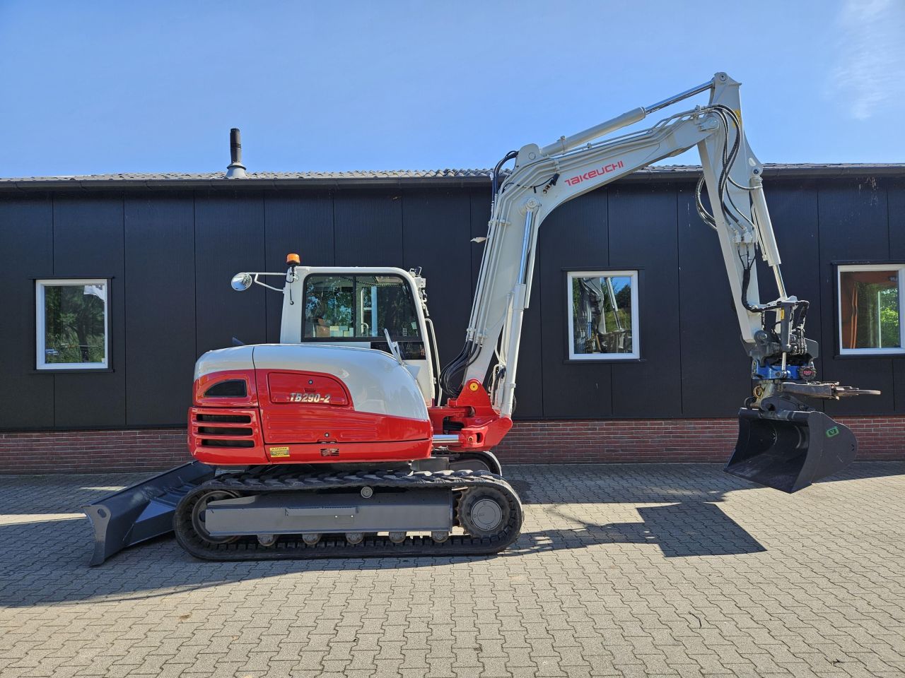 Takeuchi TB290-2 Stage v