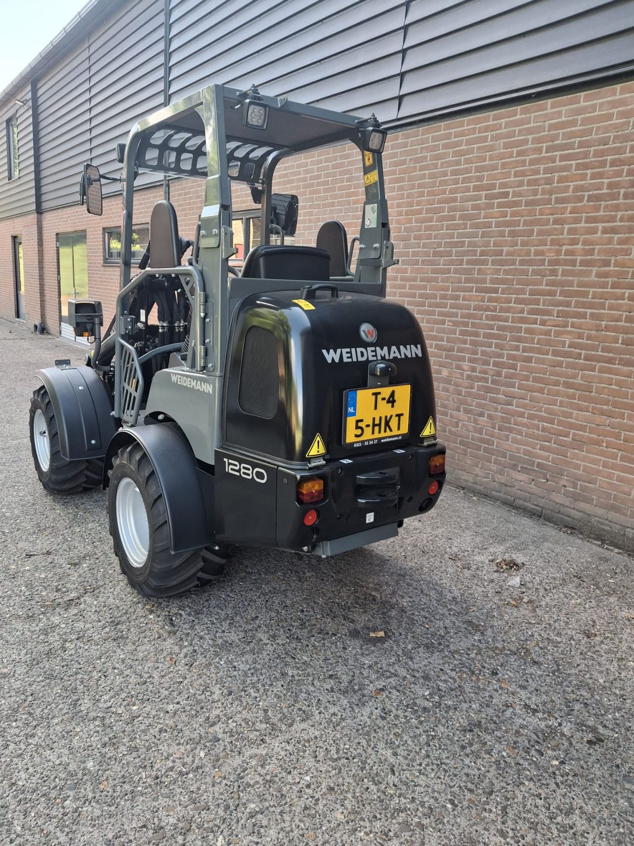 Weidemann 1280 Black Edition