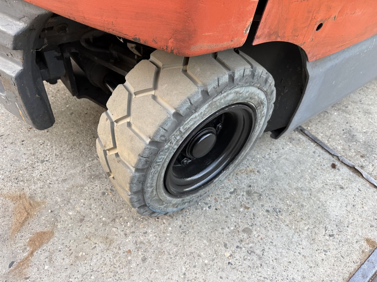 Toyota 2500KG elektrisch triplo 6.5M freelift Sideshift