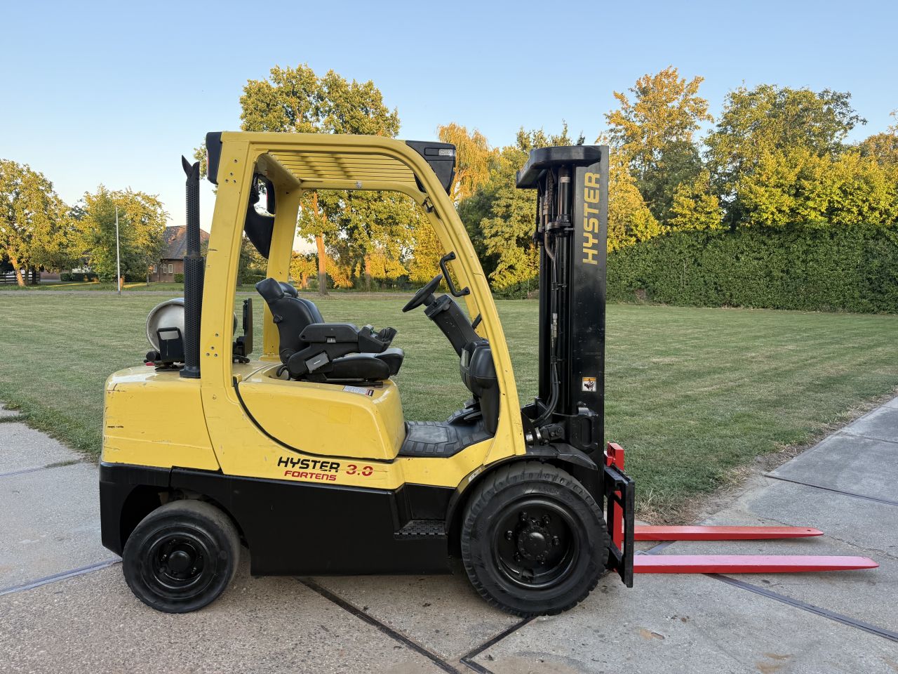 Hyster 3000KG LPG heftruck triplo freelift Sideshift verlichting