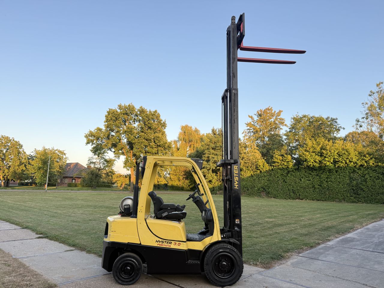 Hyster 3000KG LPG heftruck triplo freelift Sideshift verlichting
