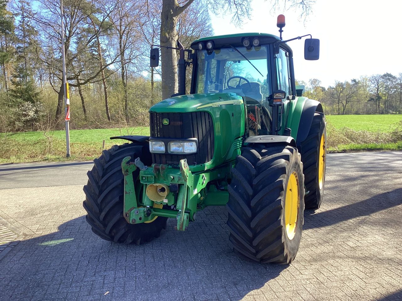 Jihn deere 6920