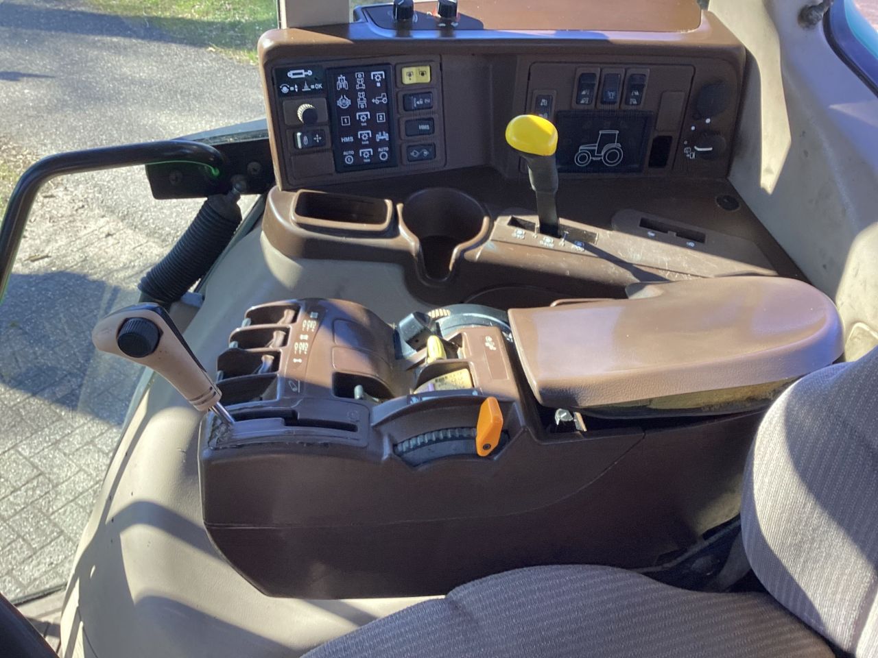 Jihn deere 6920