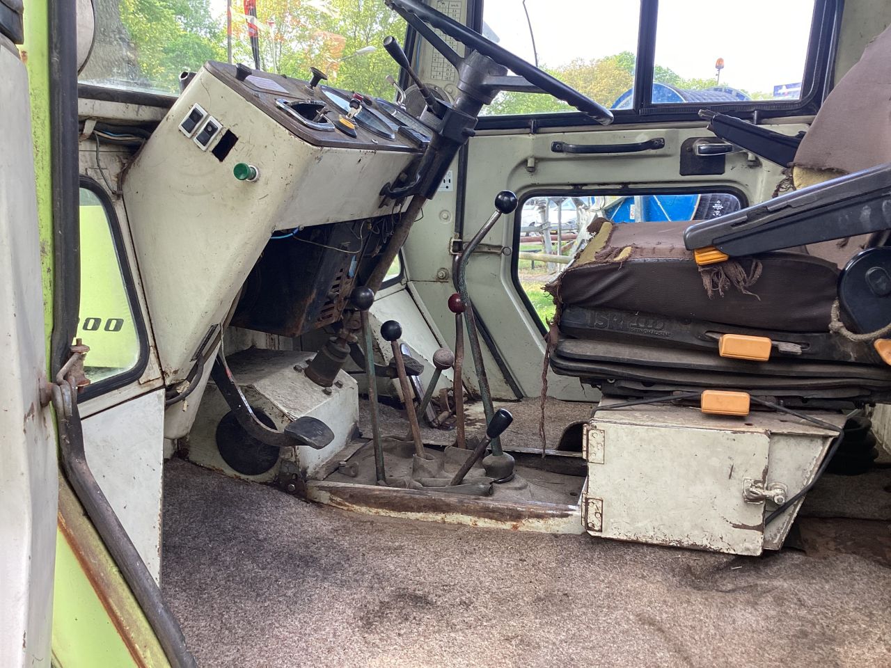 MB TRAC 800