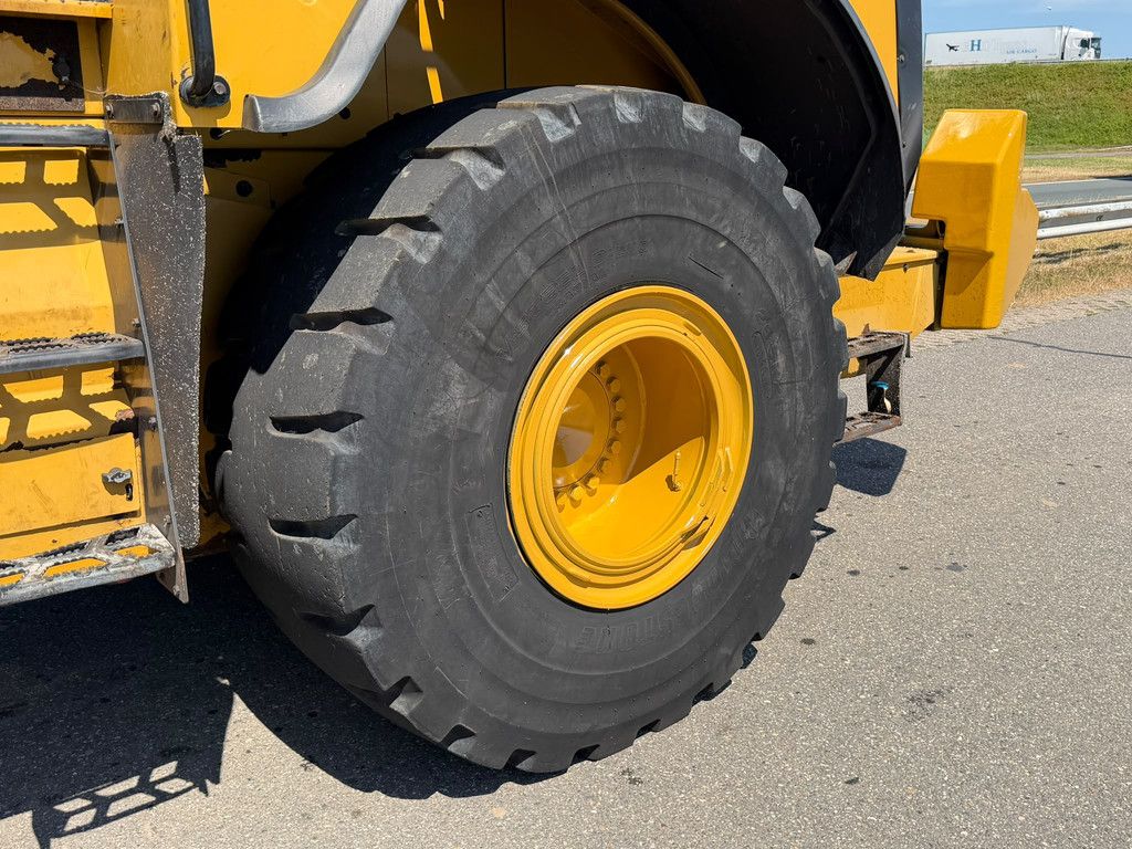 Caterpillar 972M