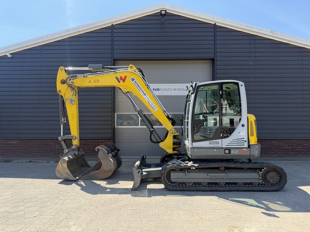 Neuson EZ80 | 2022 | Slechts 979 uur | Sloop-/sorteerfunctie