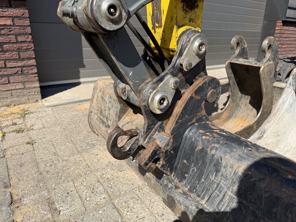 Wacker Neuson EZ26 minigraver 2024 €395 LEASE Sloop-/sorteerfunctie