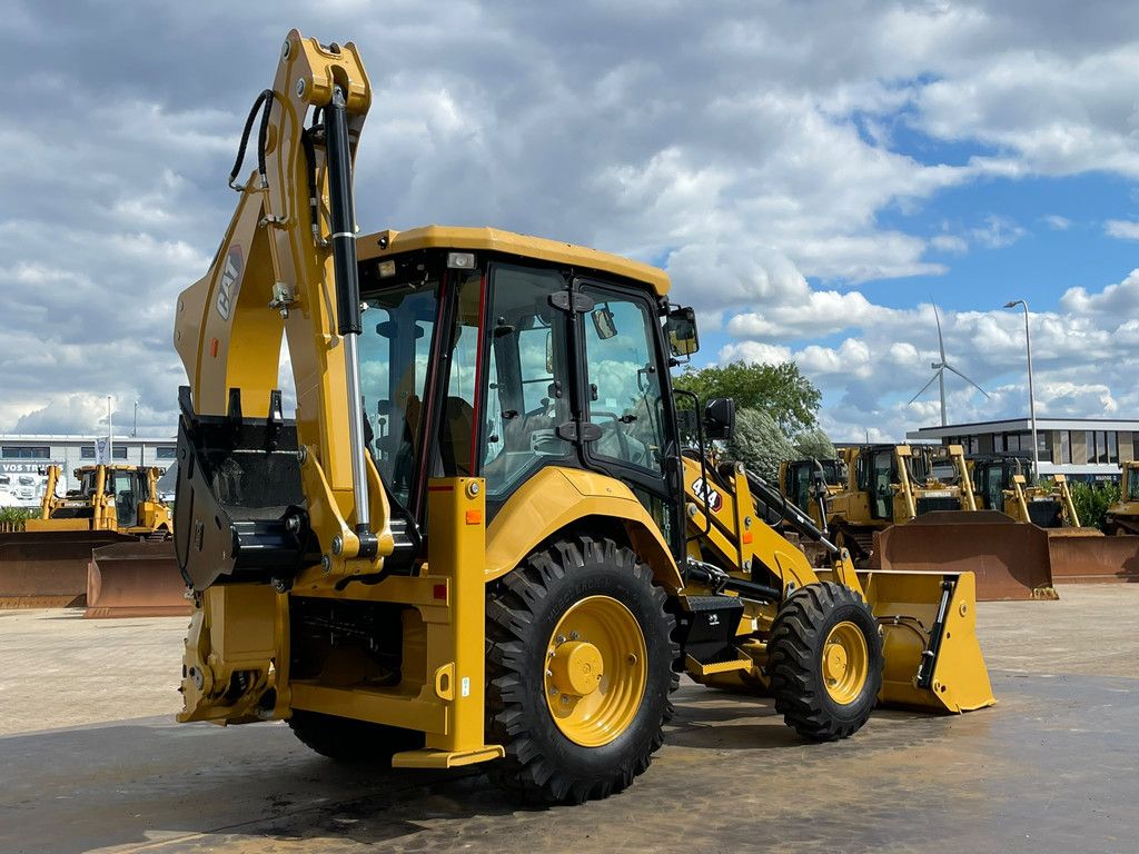 Caterpillar 424