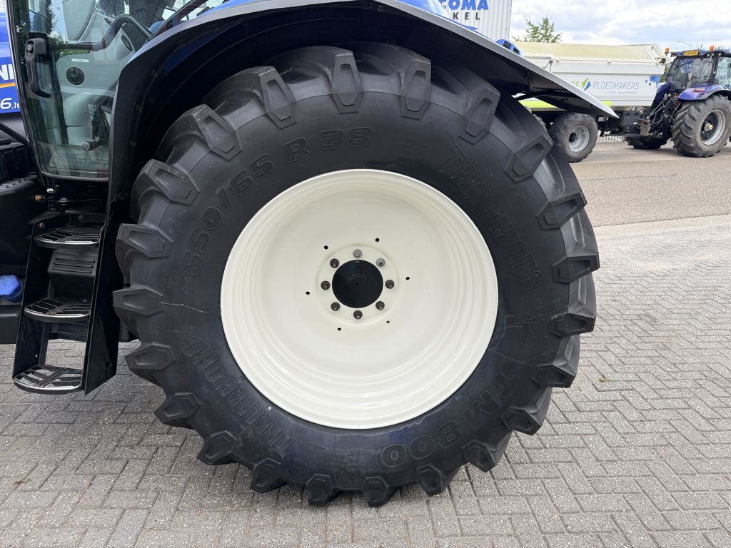 New Holland T6.165 Electro Command