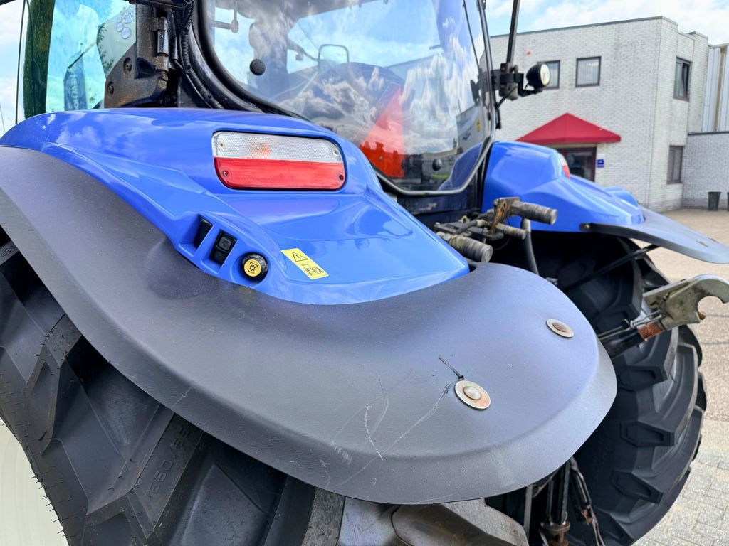 New Holland T6.165 Electro Command