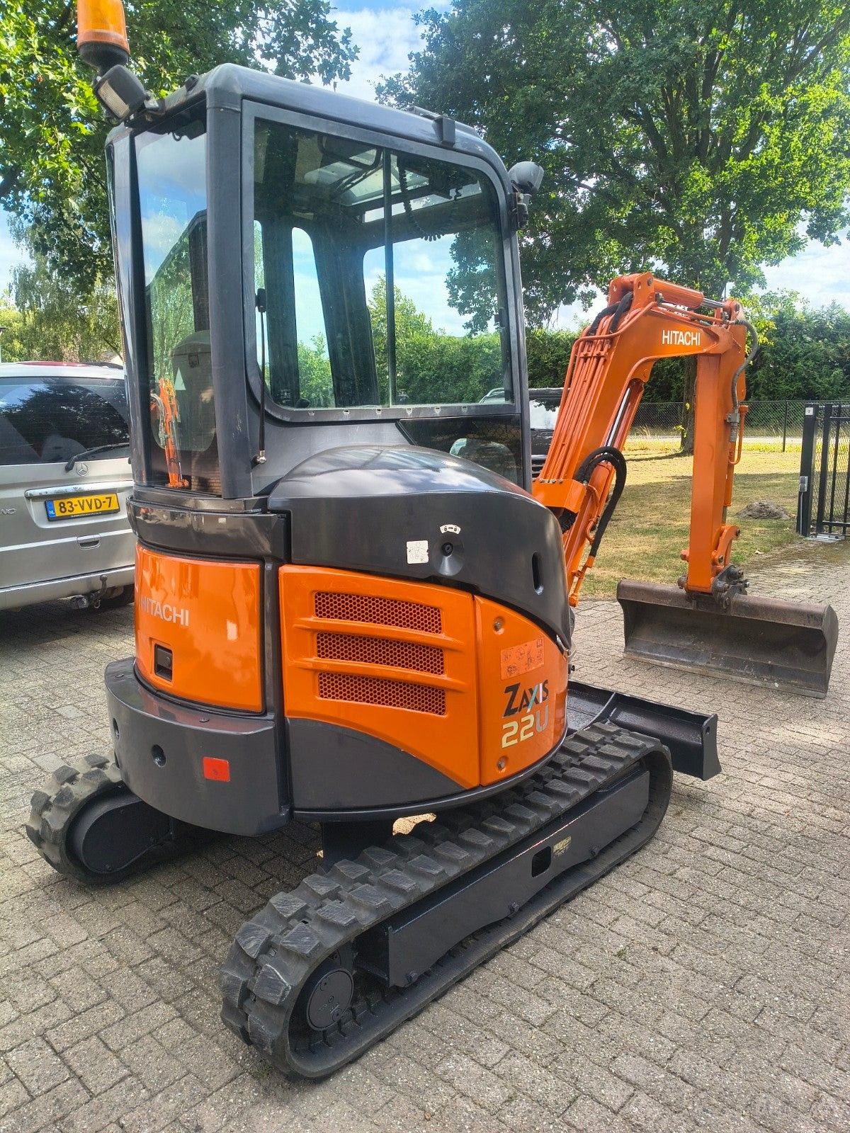 Hitachi zx22u minigraver 2.5 ton