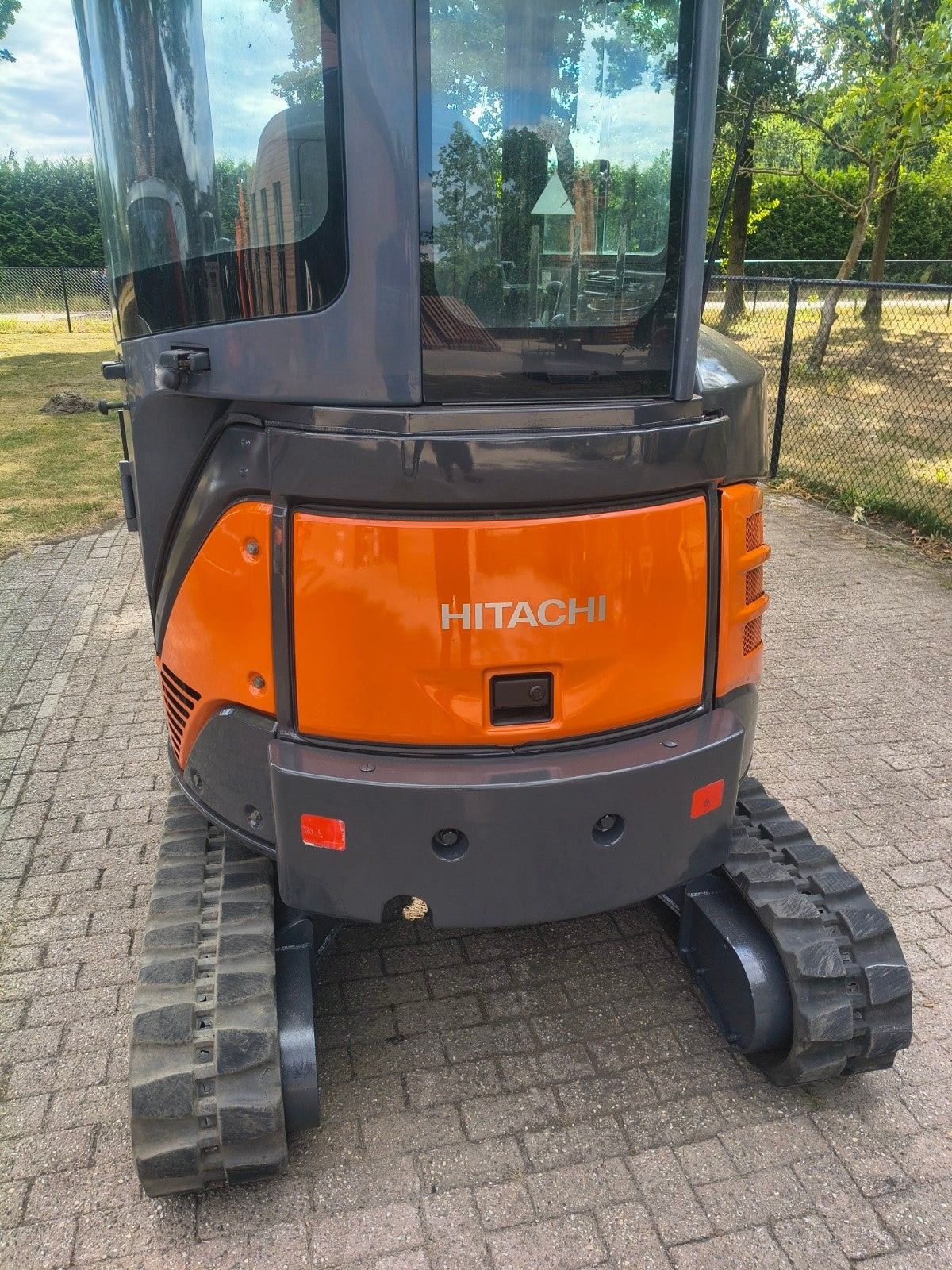 Hitachi zx22u minigraver 2.5 ton