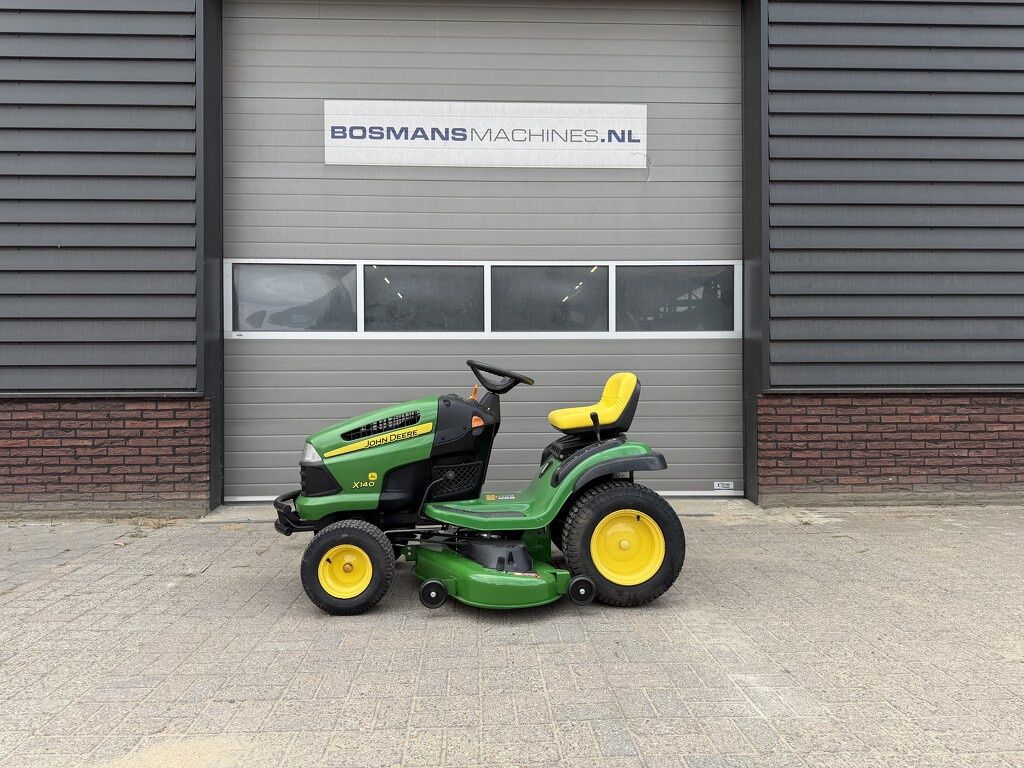 John Deere X140 Zitmaaier – Slechts 211 uur – 48 inch NIEUW maaidek