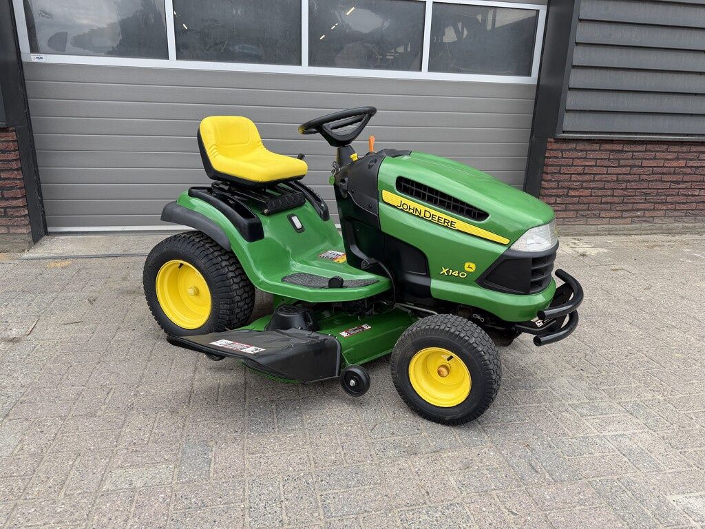 John Deere X140 Zitmaaier – Slechts 211 uur – 48 inch NIEUW maaidek
