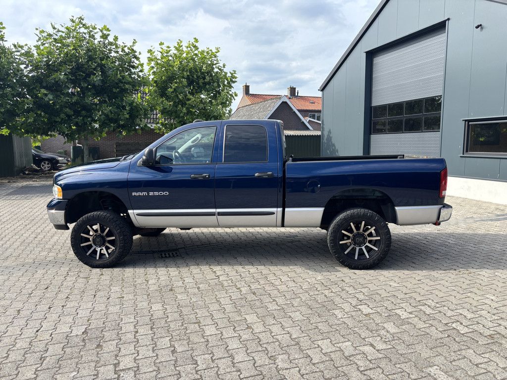 Dodge Ram 2500 SLT 5.9L Cummins. 4wd, Crew-Cab, Nw-APK, Youngtimer.