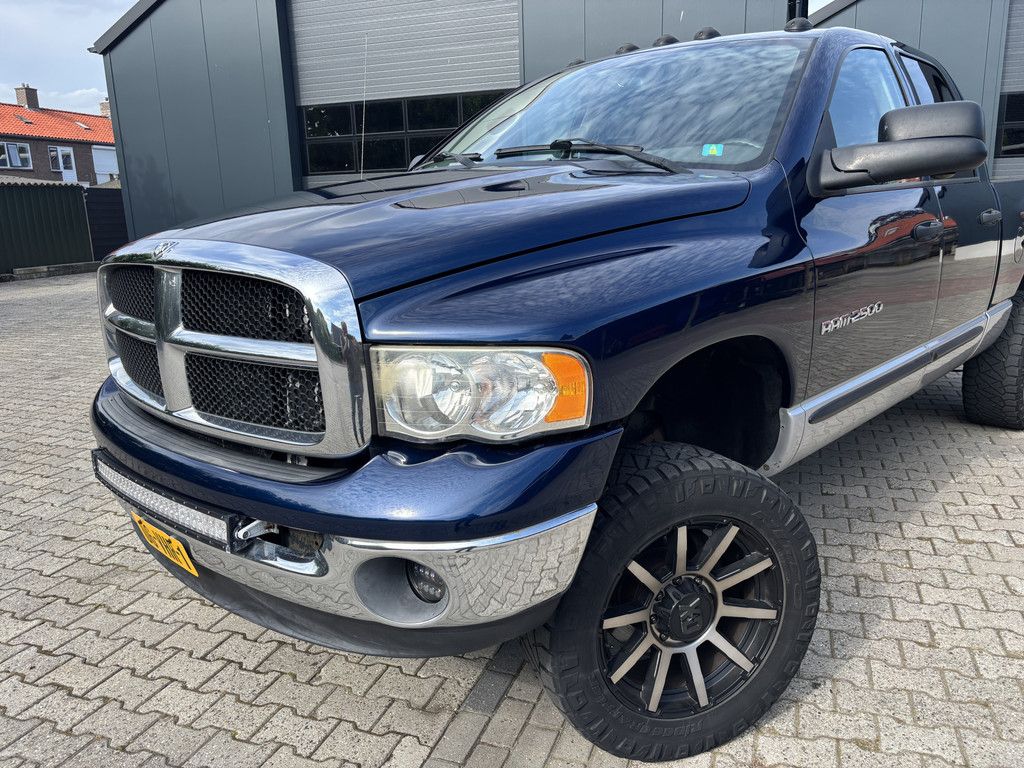 Dodge Ram 2500 SLT 5.9L Cummins. 4wd, Crew-Cab, Nw-APK, Youngtimer.