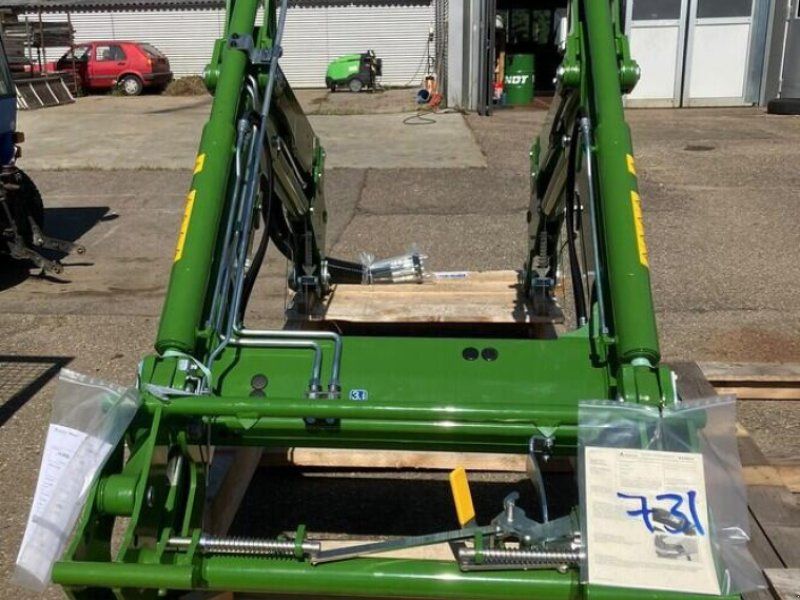 Fendt Cargo 4X80