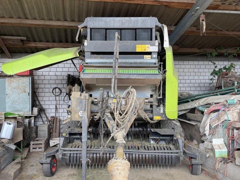 Claas Variant 385 RC